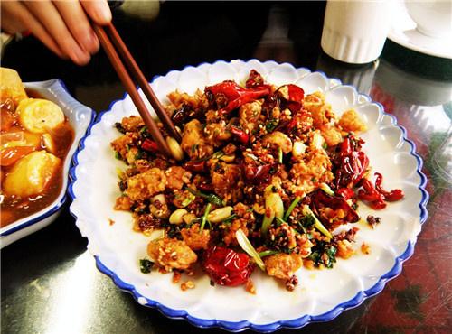 花胶焖鸡爪做法 2026年花胶焖鸡爪做法大全