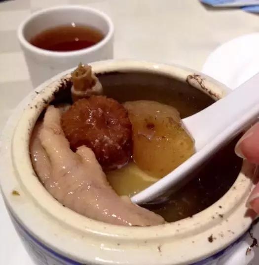 花胶灵芝炖瘦肉 2026年花胶灵芝炖瘦肉汤的做法 花胶灵芝炖瘦肉 2026年花胶灵芝炖瘦肉汤的做法