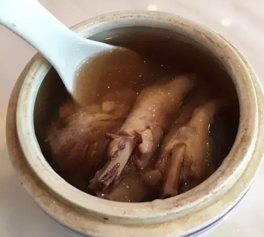 花胶灵芝炖瘦肉 2026年花胶灵芝炖瘦肉汤的做法 花胶灵芝炖瘦肉 2026年花胶灵芝炖瘦肉汤的做法