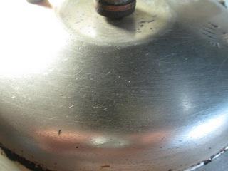 乌鸡能和猴头菇花胶一起煲汤吗 2026年猴头菇炖花胶乌鸡汤的做法