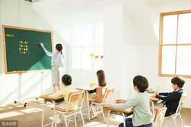 将“课堂”作为推进教育教学深度改革的主阵地图片