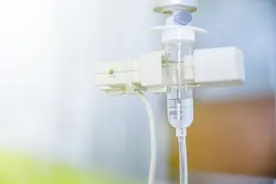 辟谣！定期用生理盐水清洗鼻子不可以预防新型冠状病毒图片