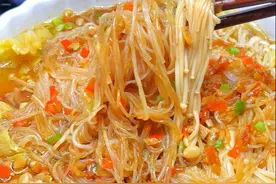 蒜蓉粉丝娃娃菜香辣下饭，加了金针菇的味道更鲜更美图片