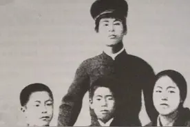 山本五十六真实照片：图四为美国人演倒立，图八死前为飞行员送行图片