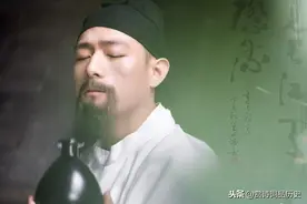 李白和叔叔喝得烂醉如泥，大放厥词，写首目空一切的诗成千古名篇图片