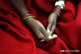 印度女人的绝育手术，怎一个惨字了得？图片