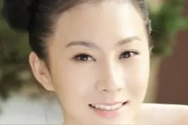 “小猛子”石天琦，被誉为“中国新生代美女作家”图片