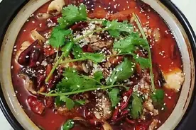 怎样做出鲜美可口的麻辣水煮鱼片呢？家庭版麻辣水煮鱼片图片