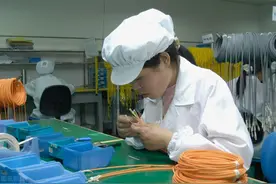 国企合同工与正式工的区别，同工不同酬这个梗，确有理由让你接受图片
