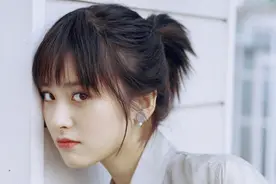 具备“少女感”的女生，多半有以下4个相似之处，不只是简单看脸图片