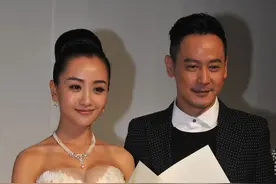 39岁杨蓉太丰盈，穿白纱变身“时尚新娘”，这才是“人间尤物”图片
