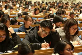 郑州大学政治与公共管理学院考研复试指南（含各个专业）图片