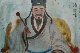 中国唯一以道士名字命名的城市，千年来从没改过名，现富得流油图片