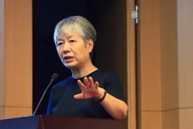李玫瑾教授：你越管，孩子越叛逆？建议家长这样做，比吼骂还管用图片
