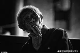 吸烟有害身体健康，为什么烟民还长命百岁？是时候公布真相了图片