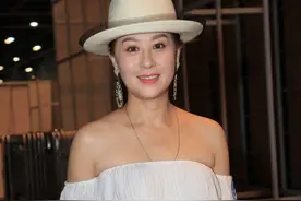 张卫健前女友江欣燕 看不出她年过50了图片