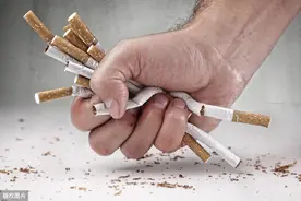 2岁的儿子只用3天，彻底帮姥爷戒掉烟，难戒烟的可以试试这个妙招图片