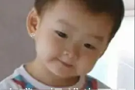 今日份可爱表情包~小嘴一抿，谁也不理图片