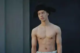 新世界｜北平最强关系户！豪横的徐天就是缺少社会的毒打图片