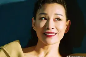 陈冲21岁大女儿哈佛毕业，20年前她为何将双胞胎养女弃养转让？图片