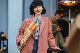 40岁以上的女人不要拒绝优衣库，虽然便宜但是能穿出高级时尚感图片