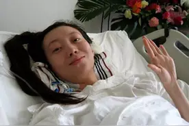 2008年，刘岩从3米高空坠落，终身残疾，成张艺谋心中最深的痛图片