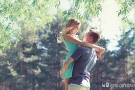 谈一场春夏秋冬轮回的恋爱，走一程没有终点的情路图片
