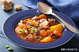 炖牛肉时，这3个步骤是关键，弄错一步，肉不烂口感柴，很难吃图片