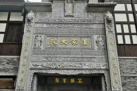 重庆老街，隐没于繁华都市里的另类风景为何如此让人着迷图片