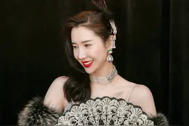 总裁夫人：“老娘我”用了3招，打造“正宫娘娘”的穿搭 高级感图片