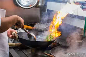 厨房需要几口锅？专家：至少6口，主妇：3个就好，达人：一个就够图片