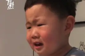 真·难吃哭了！4岁萌娃嫌弃妈妈做的饭难吃委屈到哭：不能忍图片