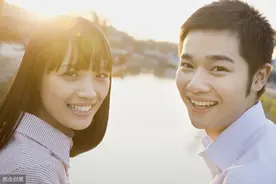 小说：多金男友睡前总让我喝牛奶，意外打翻我才知自己掉进圈套图片