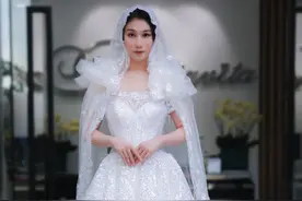 身披嫁衣，宛若星辰，这套名为“星辰”的婚纱竟是中国人原创图片