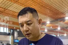 辽篮3消息，巩晓彬盛赞高诗岩，俱乐部辟谣新球衣，引援或老熟人图片
