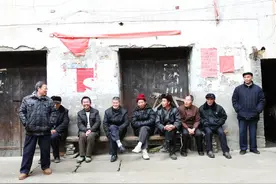 我的知青生涯(77) 选大队支部书记图片