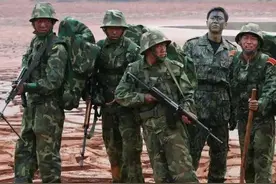 剧版长津湖！士兵突击14年后，康洪雷拍钢七连，挑战徐克林超贤图片