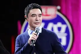 67岁钟镇涛活成40岁模样，为何这个破产男人能活得这么帅气？图片
