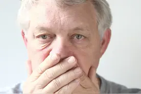 老人味从何而来？告诉你消除的办法，早点了解，快帮家里老人收藏图片