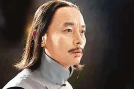 无儿无女宠妻33年的葛优，你以为妻子“国色天香”，其实藏着秘密图片