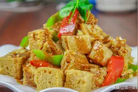 第一美食：凉拌面筋，厨师长教你一个饭店的做法，一看就能学会图片