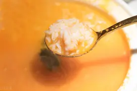 不要给幼儿吃汤泡饭图片