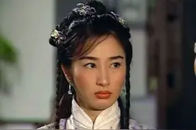 明星不变老的尴尬，陈小春管同龄人叫奶奶，63岁吕良伟被叫小伙图片