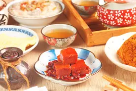 经常吃的豆腐乳，会吃了是美食，不会吃是垃圾。这样吃才对图片