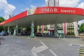 加油站每个月不过3000+为何那么多年轻人愿意干，看清3点你也去图片