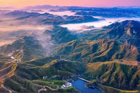 淄博这座山城，所有人都为它痴迷……图片