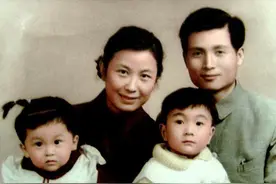 王小亚回忆母亲严凤英：坎坷从艺路，婚姻多波折图片