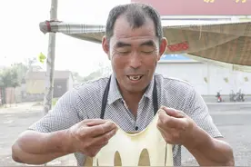 山东农民夫妻炸油条30年，说出3条做油条秘诀，看是啥图片