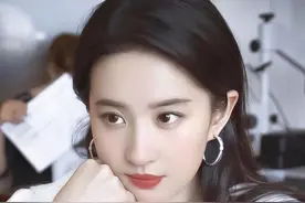 中国明星刘亦菲，还是亚裔明星刘亦菲？美国国籍真的香吗图片