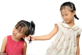 孩子爱打人？除了打骂说教，家长应该这样引导图片
